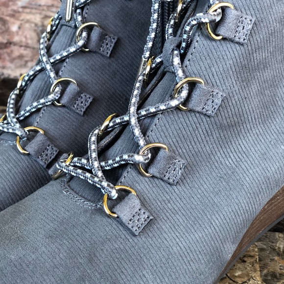 NEW Dr. Scholl's Women's Charmer Booties - Picture 7 of 10